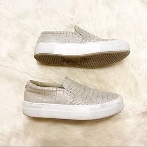 Steve madden gills taupe crocodile clearance